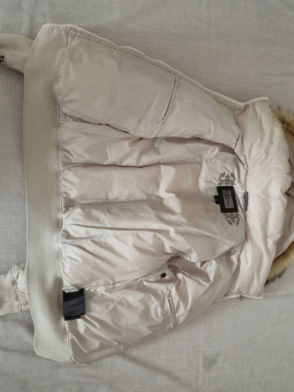 Mackage Ivory Down Puffer Bomber Jacket Fur Trim Leather Accents - Picture 11 of 16